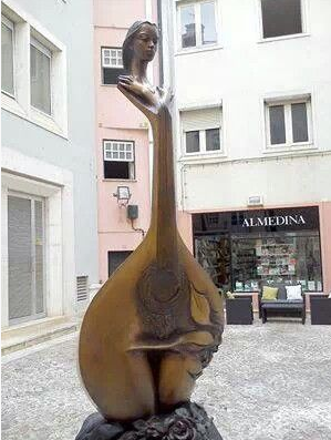 prawdziwa rzeźba fado